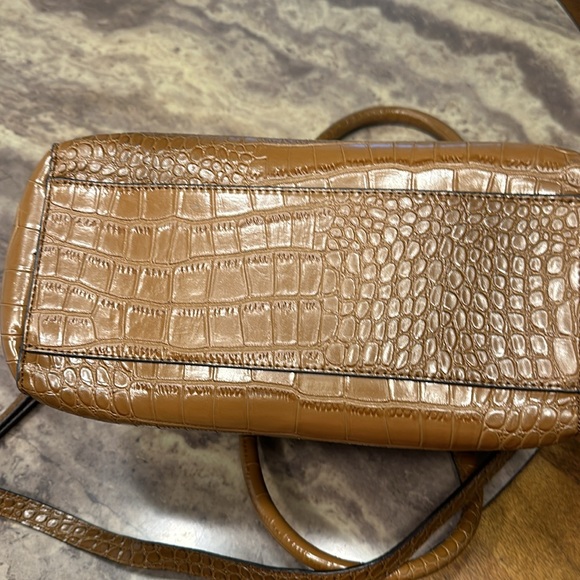 Anne Kline Leather Purse - Picture 8 of 16